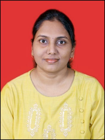 DR. DEEPALI KADERKAR 